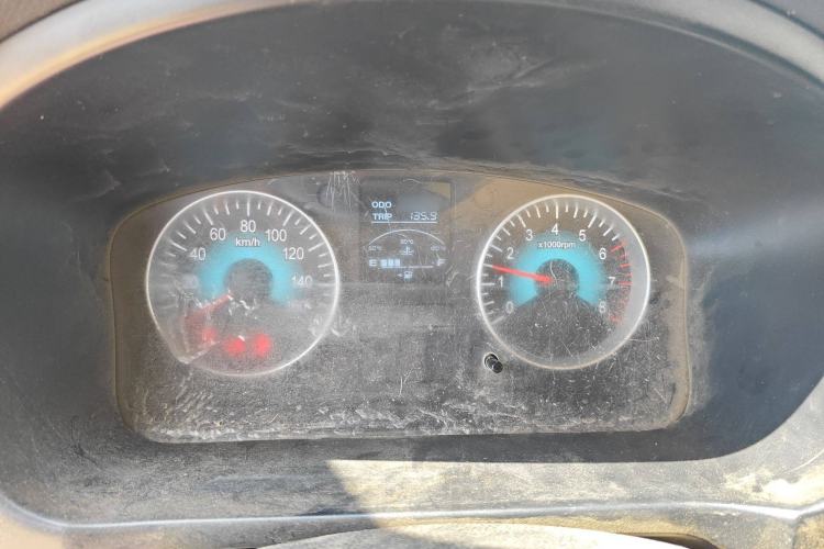 Used Jinbei Gold Hiace 2021 1.5L Passenger Vehicle Engineering Lion 5-Seater Instrument Cluster