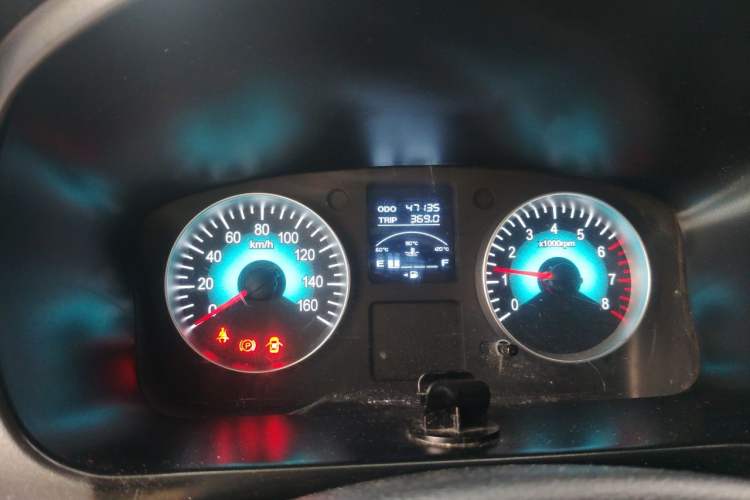 Used Jinbei Gold Hiace 2021 1.5L Passenger Vehicle Engineering Lion 5-Seater Instrument Cluster