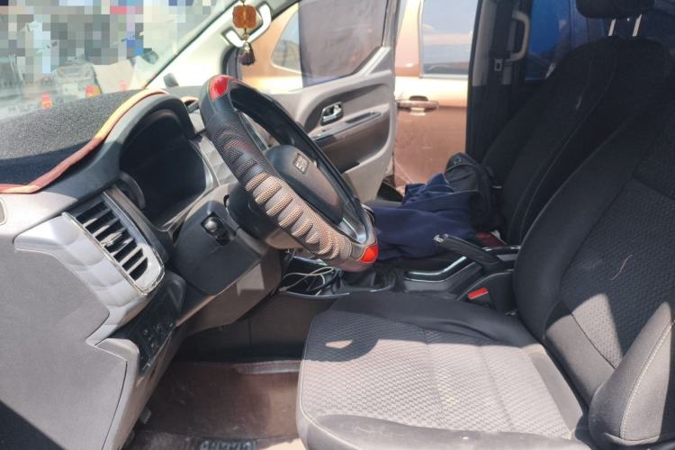 Used Jinbei Gold Hiace 2021 1.5L Passenger Vehicle Engineering Lion 6 Seats Left Front Seat