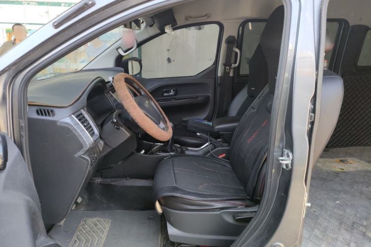 Used Jinbei Gold Hiace 2021 1.5L Passenger Vehicle Engineering Lion 6 Seats Left Front Seat
