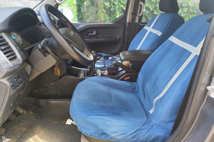 Used Jinbei Gold Hiace 2021 1.5L Passenger Vehicle Engineering Lion 6 Seats Left Front Seat