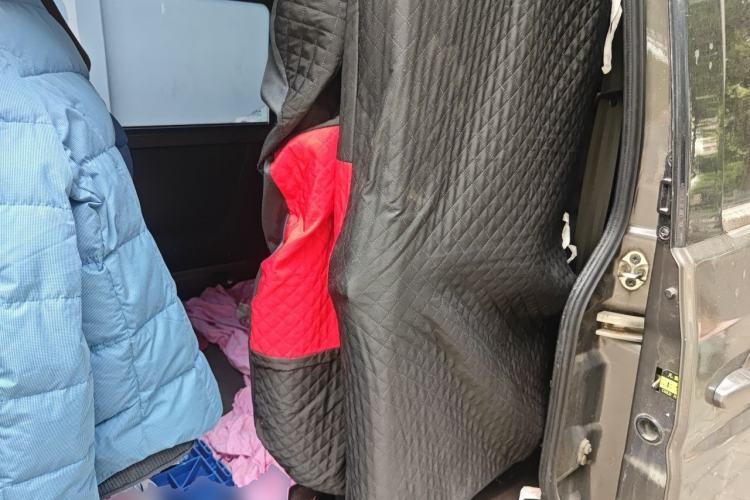 Used Jinbei Gold Hiace 2021 1.5L Passenger Vehicle Engineering Lion 6 Seats Left Rear Seat