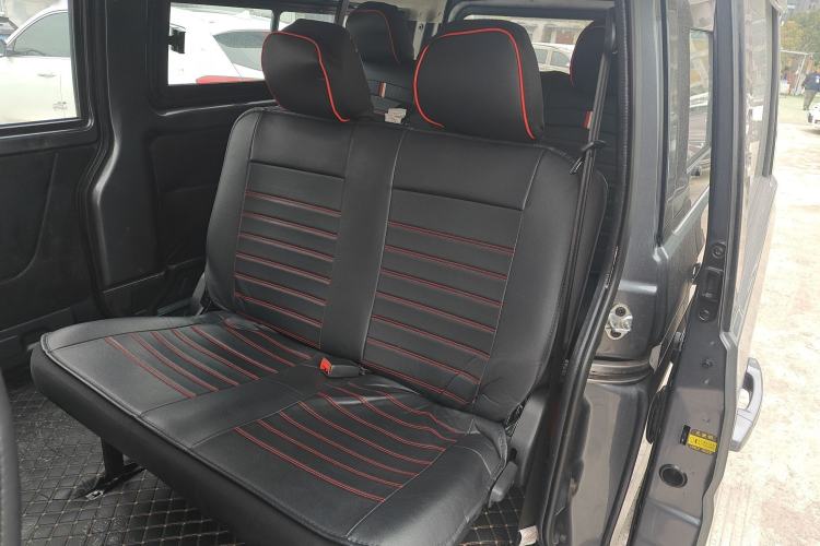 Used Jinbei Gold Hiace 2021 1.5L Passenger Vehicle Engineering Lion 7 Seats Left Rear Seat
