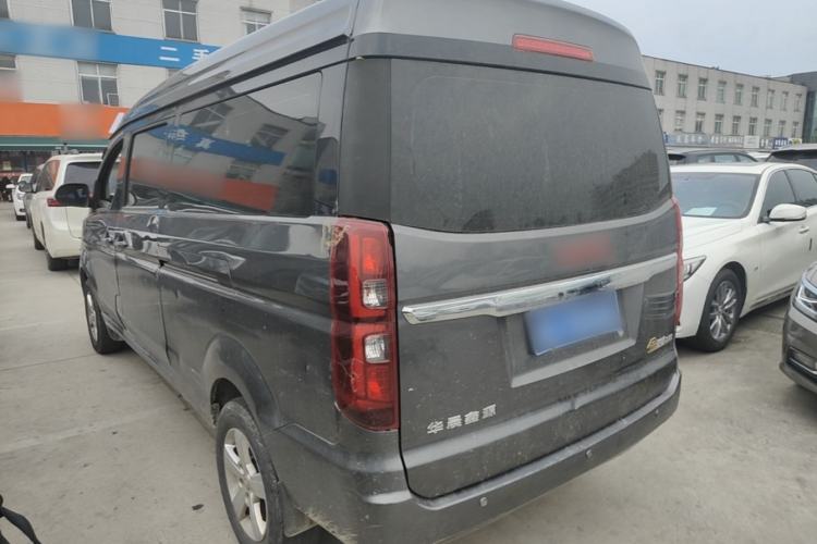 Used Jinbei Gold Hiace 2021 2.0L Passenger Van Travel Lion 6-Seater Rear Left 45 Deg