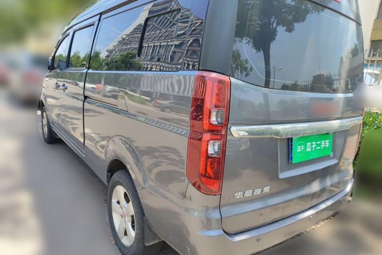 Used Jinbei Gold Hiace 2021 2.0L Passenger Van Travel Lion 7-Seater Rear Left 45 Deg
