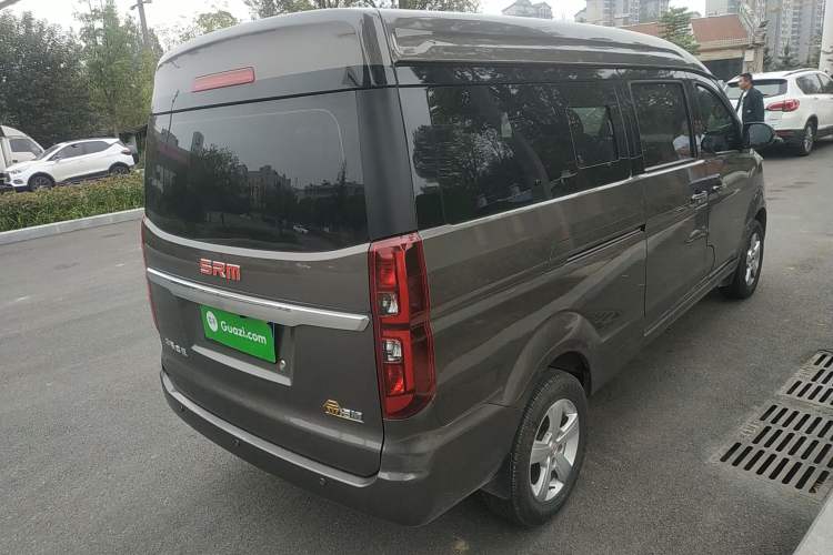 Used Jinbei Gold Hiace 2021 1.5L Passenger Van Travel Lion 7-Seater Rear Right 45 Deg