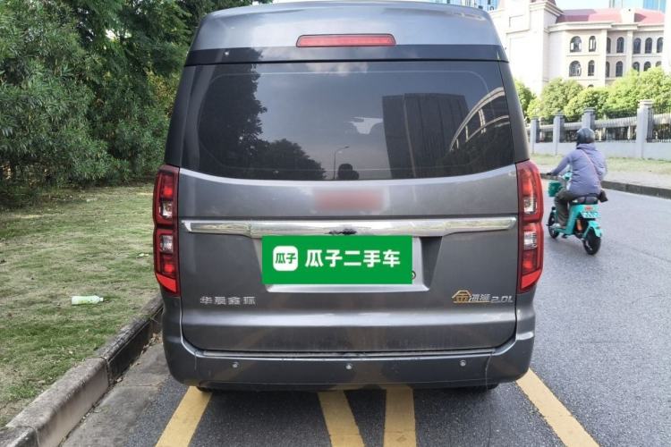 Used Jinbei Gold Hiace 2021 2.0L Passenger Van Travel Lion 7-Seater Rear