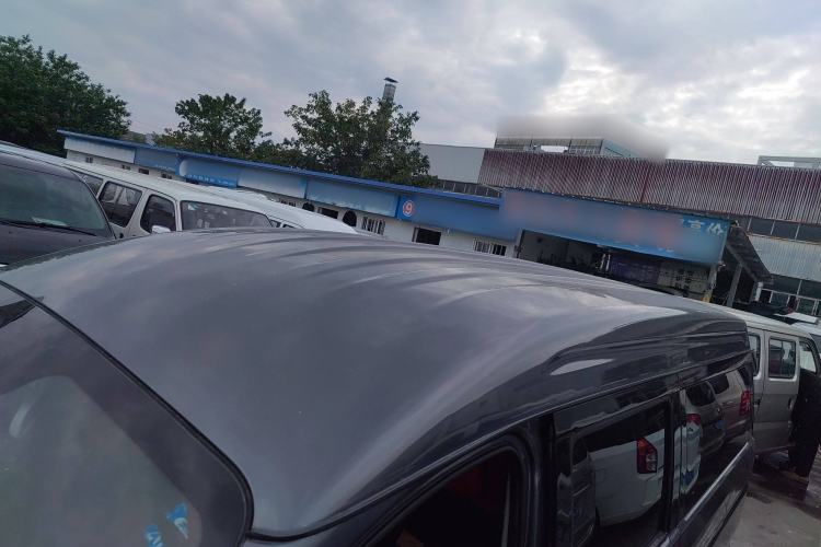Used Jinbei Gold Hiace 2021 1.5L Passenger Van Travel Lion 6-Seater Roof