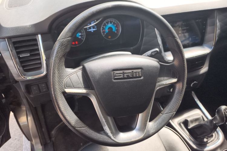 Used Jinbei Gold Hiace 2021 2.0L Passenger Van Travel Lion Mid-Size Air-Conditioned Version 9 Seats Steering Wheel