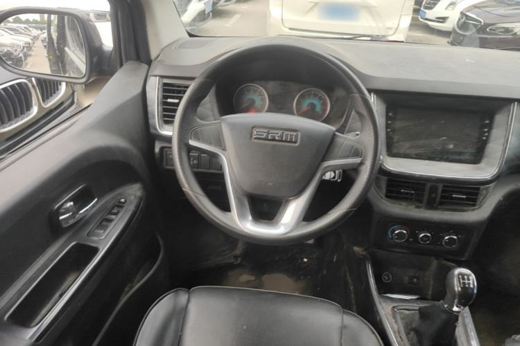 Used Jinbei Gold Hiace 2021 2.0L Passenger Van Travel Lion 6-Seater Steering Wheel