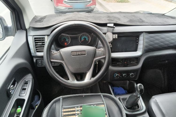 Used Jinbei Gold Hiace 2021 1.5L Passenger Vehicle Travel Lion 5-Seater Steering Wheel