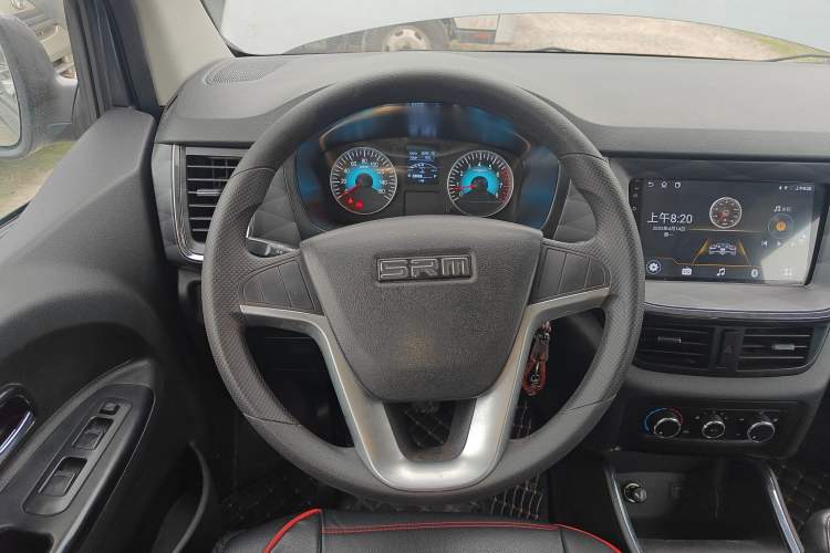 Used Jinbei Gold Hiace 2021 1.5L Passenger Vehicle Engineering Lion 7 Seats Steering Wheel