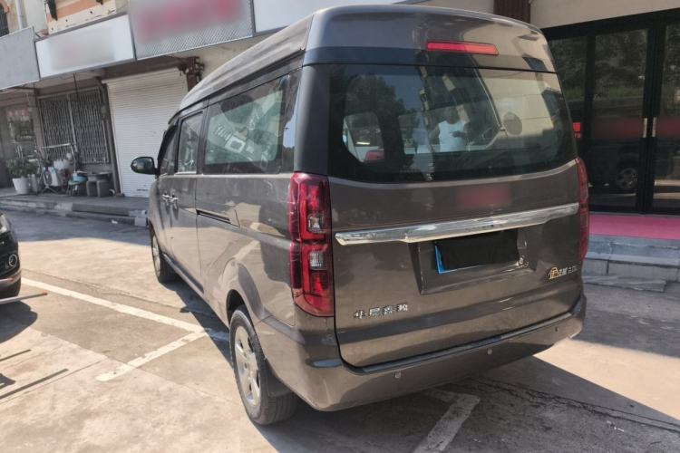Used Jinbei Gold Hiace 2021 2.0L Passenger Van Travel Lion 6-Seater Rear Left 45 Deg