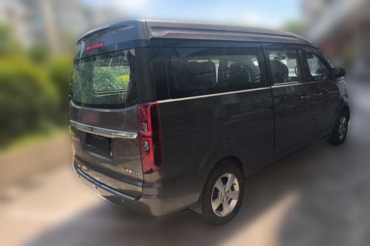 Used Jinbei Gold Hiace 2021 2.0L Passenger Van Travel Lion 6-Seater Rear Right 45 Deg