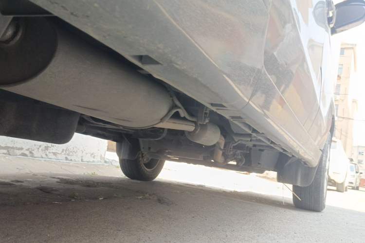 Used Jinbei Gold Hiace 2021 1.5L Passenger Vehicle Engineering Lion 5-Seater Chassis Rear Right