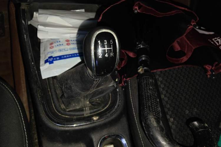 Used Jinbei Gold Hiace 2021 1.5L Passenger Vehicle Engineering Lion 6 Seats Gear Lever