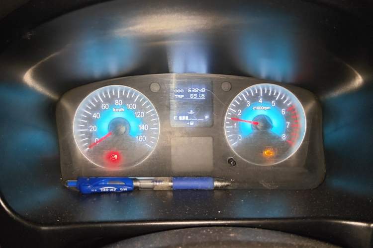 Used Jinbei Gold Hiace 2021 1.5L Passenger Vehicle Engineering Lion 6 Seats Instrument Cluster
