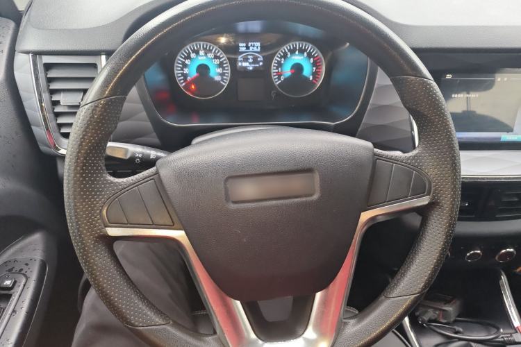 Used Jinbei Gold Hiace 2021 1.5L Passenger Van Travel Lion 6-Seater Steering Wheel