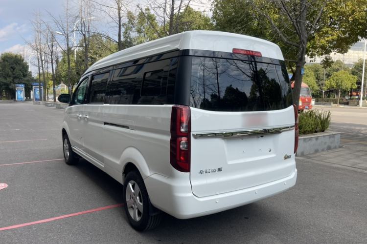 Used Jinbei Gold Hiace 2021 1.5L Passenger Van Travel Lion Central Air Conditioning Version 9 Seats Exterior 4