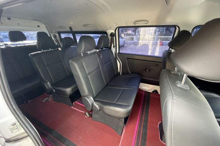 Used Jinbei Gold Hiace 2021 2.0L Passenger Van Travel Lion Mid-Size Air-Conditioned Version 9 Seats Exterior 4