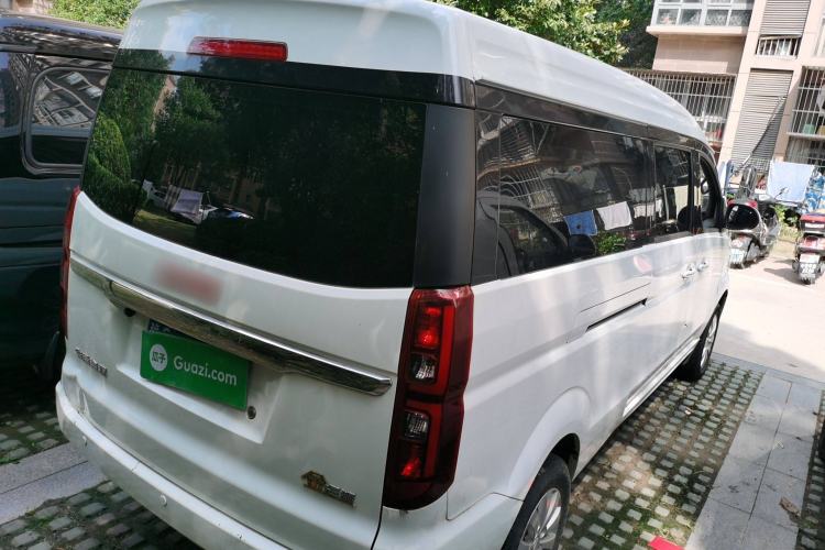 Used Jinbei Gold Hiace 2021 1.5L Passenger Vehicle Engineering Lion 6 Seats Exterior 5