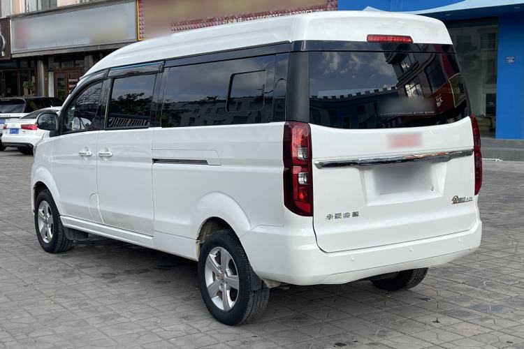 Used Jinbei Gold Hiace 2021 2.0L Passenger Van Travel Lion Mid-Size Air-Conditioned Version 9 Seats Exterior 9