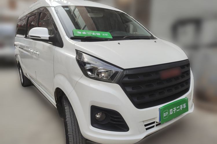 Used Jinbei Gold Hiace 2021 1.5L Passenger Van Travel Lion 6-Seater Front Right 45 Deg