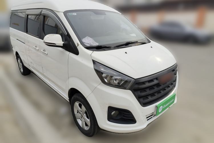 Used Jinbei Gold Hiace 2021 2.0L Passenger Van Travel Lion 5-Seater Front Right 45 Deg