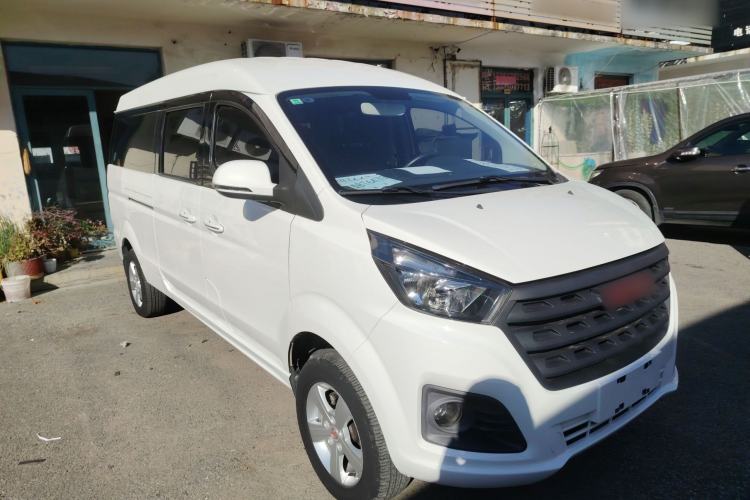 Used Jinbei Gold Hiace 2021 1.5L Passenger Vehicle Travel Lion 5-Seater Front Right 45 Deg