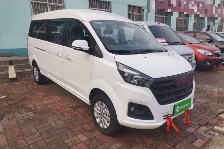 Used Jinbei Gold Hiace 2021 1.5L Passenger Van Engineering Lion Model Central Air Conditioning Version 9 Seats Front Right 45 Deg