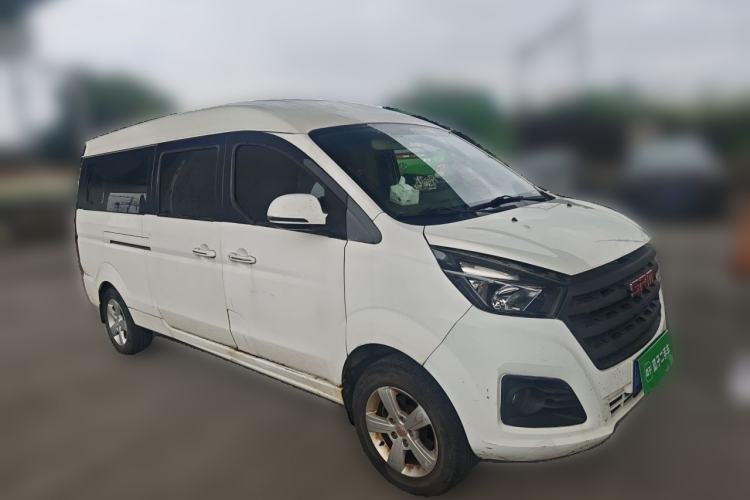 Used Jinbei Gold Hiace 2021 1.5L Passenger Van Travel Lion 7-Seater Front Right 45 Deg