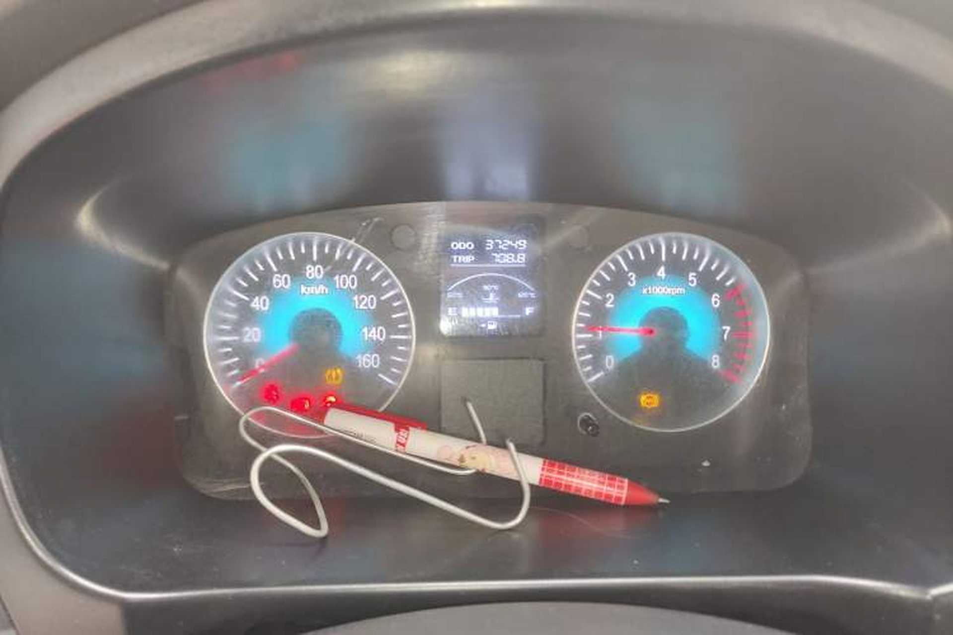 Used Jinbei Gold Hiace 2021 1.5L Passenger Van Travel Lion 6-Seater Instrument Cluster
