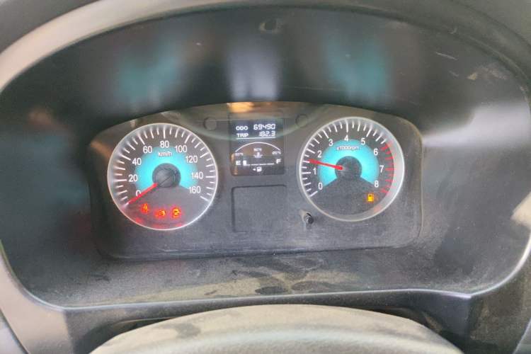 Used Jinbei Gold Hiace 2021 1.5L Passenger Vehicle Travel Lion 5-Seater Instrument Cluster