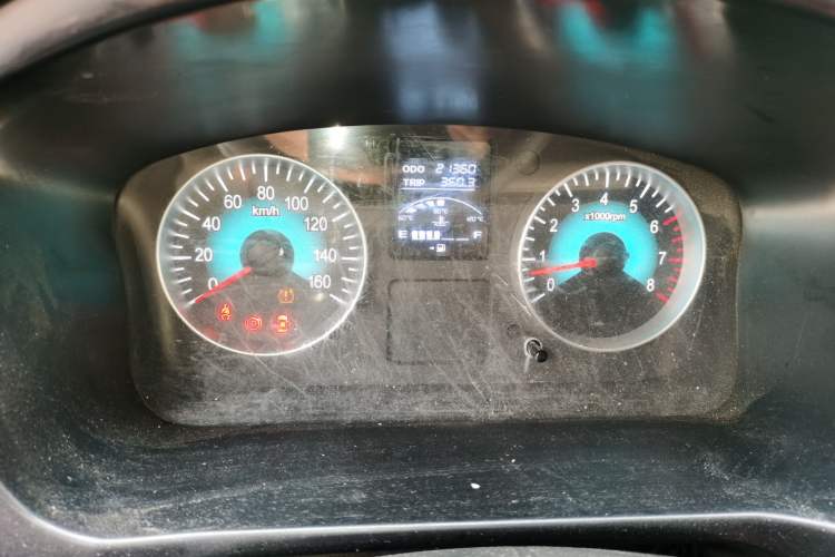 Used Jinbei Gold Hiace 2021 1.5L Passenger Vehicle Engineering Lion 6 Seats Instrument Cluster