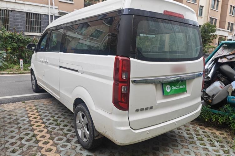 Used Jinbei Gold Hiace 2021 2.0L Passenger Van Travel Lion 6-Seater Rear Left 45 Deg