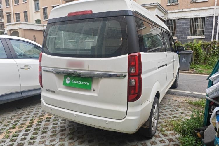 Used Jinbei Gold Hiace 2021 2.0L Passenger Van Travel Lion 6-Seater Rear Right 45 Deg