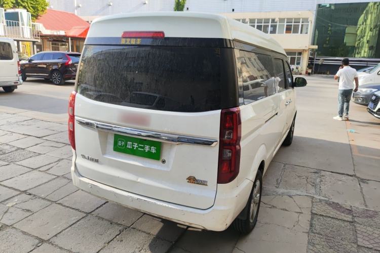 Used Jinbei Gold Hiace 2021 1.5L Passenger Vehicle Travel Lion 5-Seater Rear Right 45 Deg