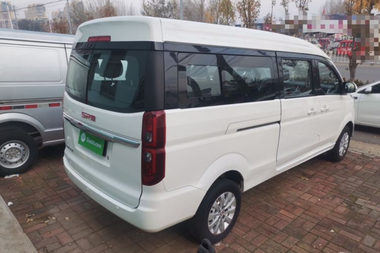 Used Jinbei Gold Hiace 2021 1.5L Passenger Van Engineering Lion Model Central Air Conditioning Version 9 Seats Rear Right 45 Deg