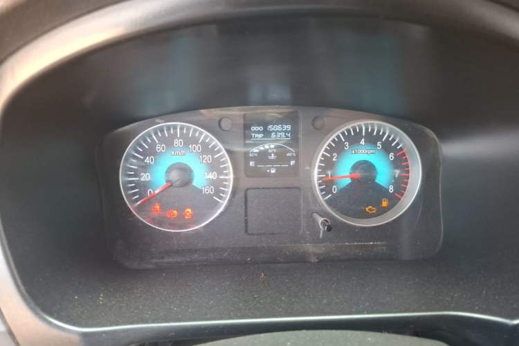 Used Jinbei Gold Hiace 2022 2.0L Passenger Van Magic Lion 9-Seater Instrument Cluster
