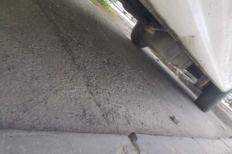 Used Jinbei Gold Hiace  Chassis Front Left