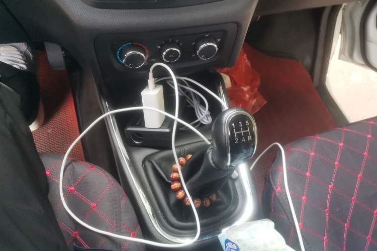 Used Jinbei Gold Hiace  Gear Lever