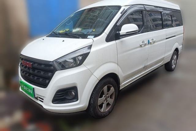 Used Jinbei Gold Hiace 2022 2.0L Passenger Van Magic Lion 7-Seater