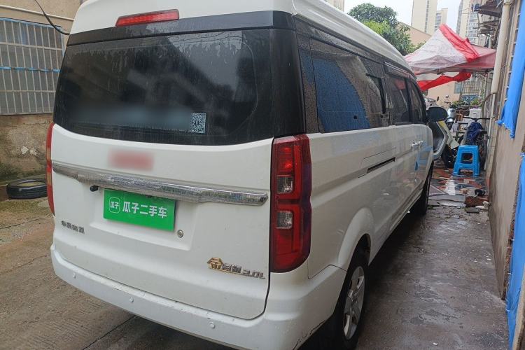 Used Jinbei Gold Hiace 2022 2.0L Passenger Van Magic Lion 7-Seater Rear Right 45 Deg
