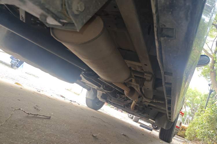 Used Jinbei Gold Hiace 2023 1.5L Passenger Vehicle Engineering Lion 5/6/7 Seater Chassis Rear Right