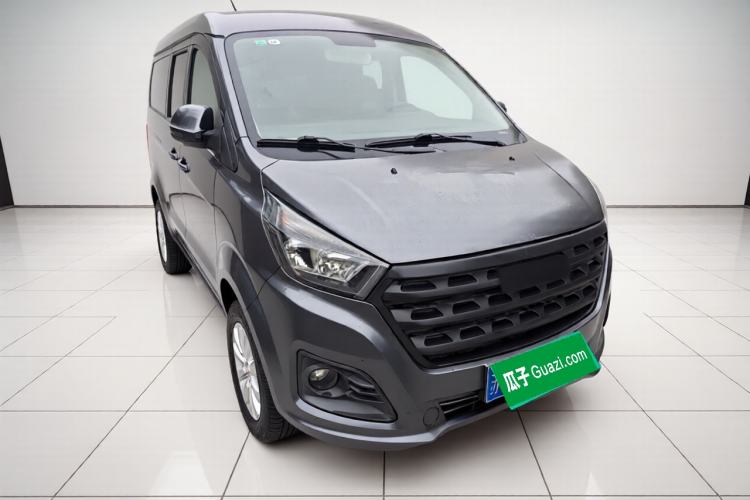 Used Jinbei Gold Hiace 2023 1.5L Passenger Vehicle Engineering Lion 5/6/7 Seater Exterior 2