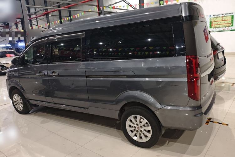 Used Jinbei Gold Hiace 2023 1.5L Passenger Vehicle Engineering Lion 5/6/7 Seater Exterior 3