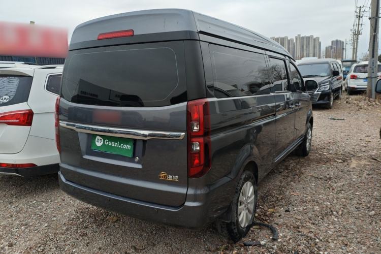 Used Jinbei Gold Hiace 2023 1.5L Passenger Vehicle Engineering Lion 5/6/7 Seater Exterior 5