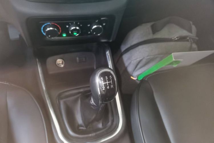 Used Jinbei Gold Hiace 2023 2.0L Passenger Van Travel Lion 5/6/7 Seater Gear Lever