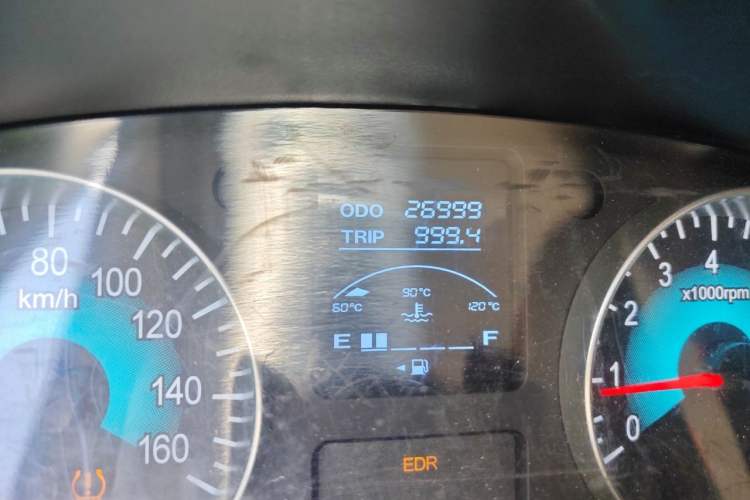 Used Jinbei Gold Hiace 2023 1.5L Passenger Vehicle Engineering Lion 5/6/7 Seater Odometer Close Up