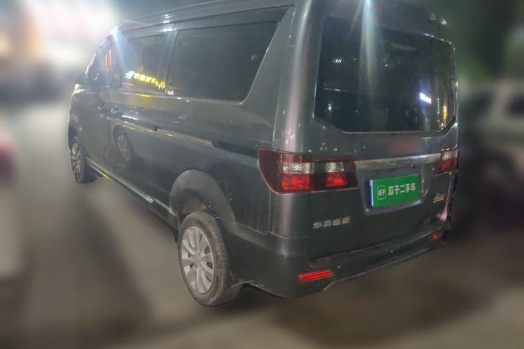 Used Jinbei Gold Hiace 2023 1.5L Passenger Van Travel Lion 5/6/7-Seater with Central Air Conditioning Rear Left 45 Deg